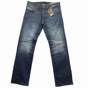 DIESEL MARKEE STRAIGHT MENs JEANS RE067 Sz 34”X 32” MSRP $195 Measures Included
